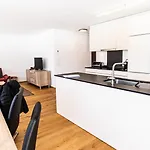 شقة Haus Golmenegg,