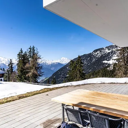 Апартаменты Haus Golmenegg,