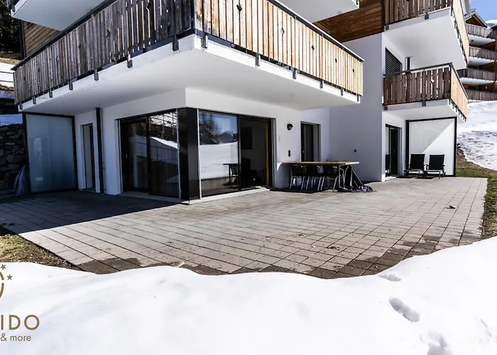 شقة Haus Golmenegg,