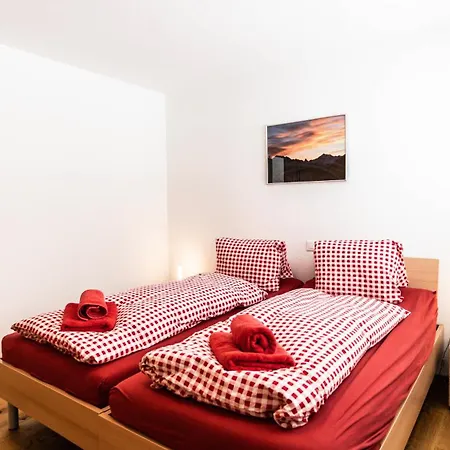 アパート Haus Golmenegg,